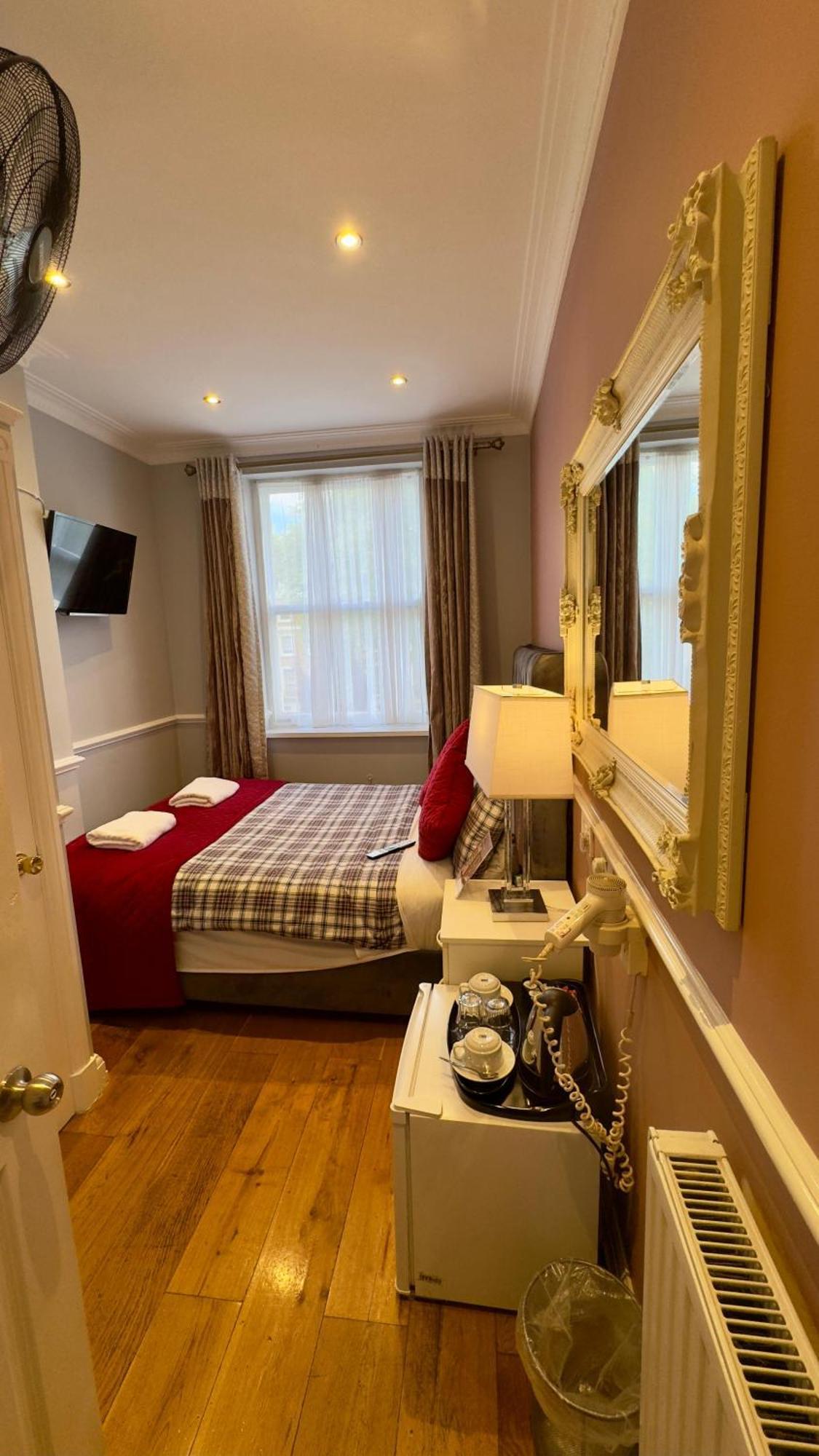 Classic Hyde Park Hotel Londres